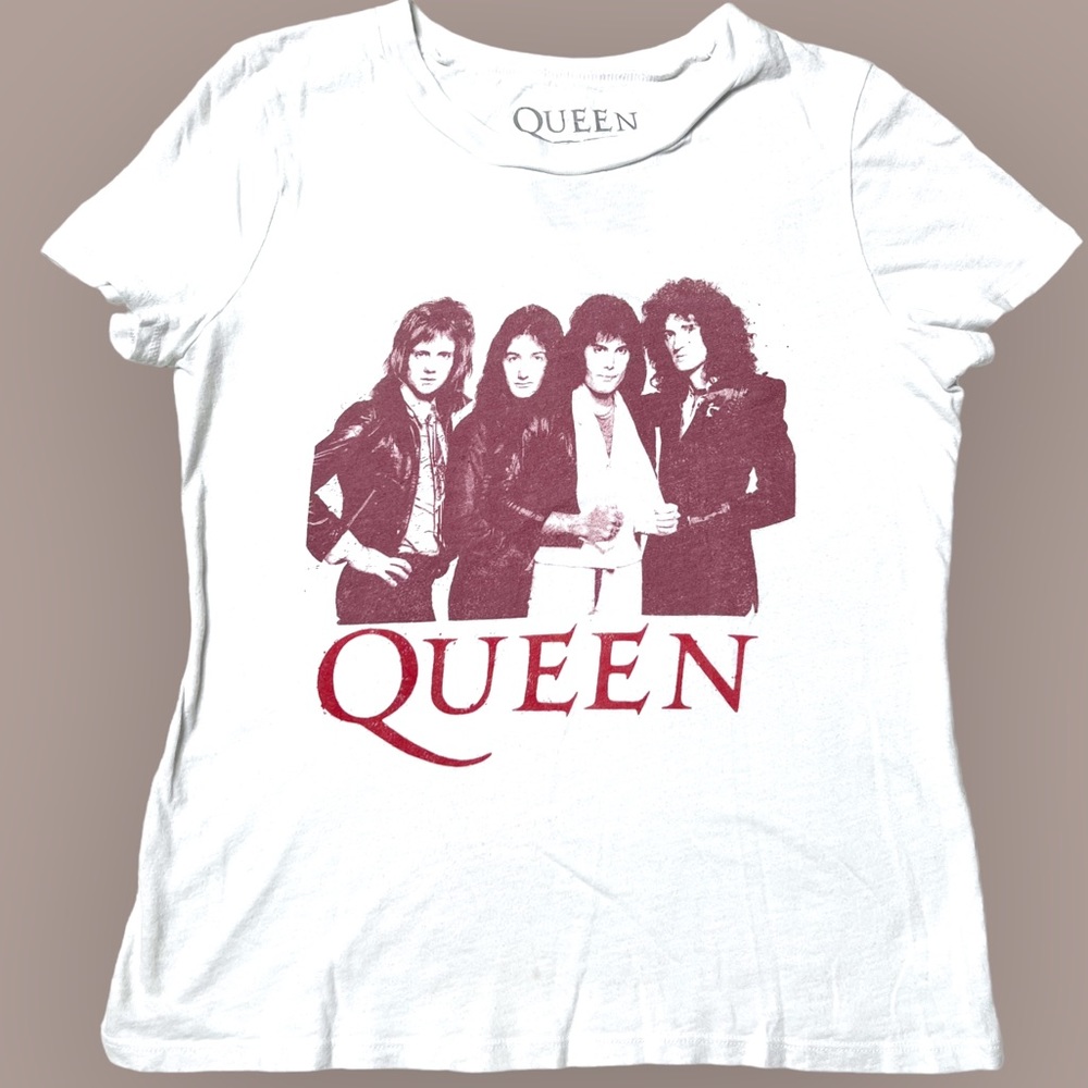 Queen Official Merch Group Photo Graphic T-Shirt White Women’s Sz S